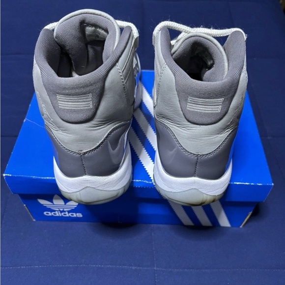 Jordan 11 Retro Cool Grey 2021 Size 10 main image 4